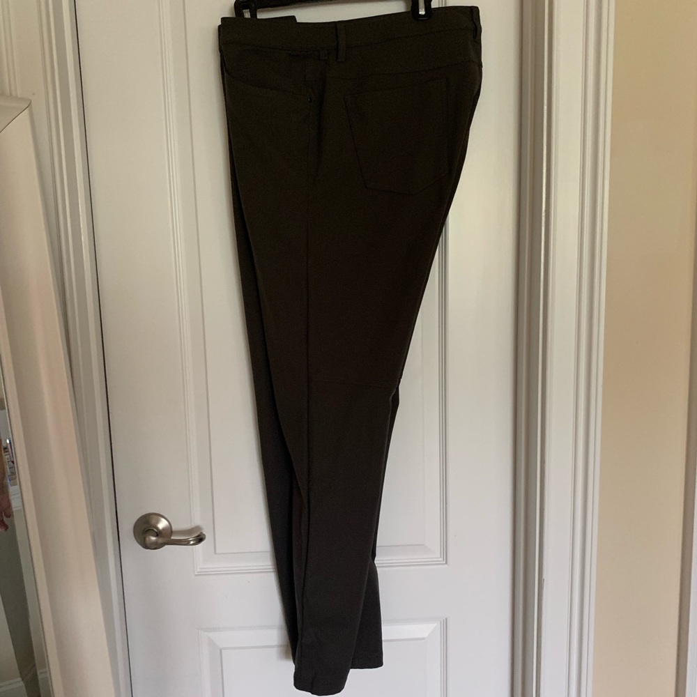 Men’s Lululemon ABC Pants